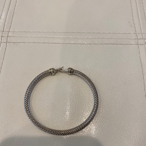 David Yurman Buckle Bracelet - 4MM - Size M - Picture 4 of 8